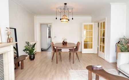 Mooi vernieuwd appartement centrum Kortrijk - Photo 2