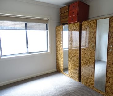 13 Great Ocean Road, Apollo Bay, Vic 3233 - Photo 4