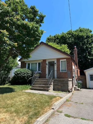 For Lease - 141 Bexhill Avenue, Toronto, Ontario - Photo 1