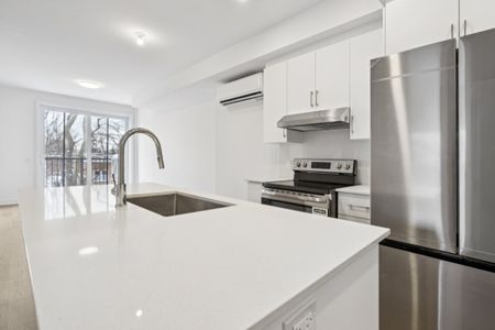550 Rue Prieur E., app.305, H3L 0B5, H3L 0B5, Montréal - Photo 2