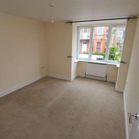 Trebarwith Crescent, Newquay, Cornwall, TR7 - Photo 3