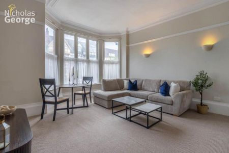 2 bedroom flat to rent - Photo 3