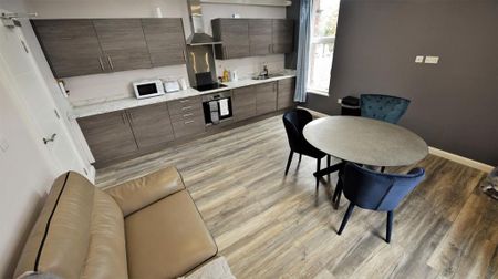 2 bedroom flat to rent - Photo 3