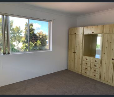 Convenient Living in the Heart of Annerley - Photo 4