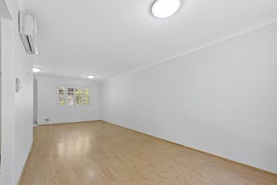 Spacious and Modern Living - Photo 1