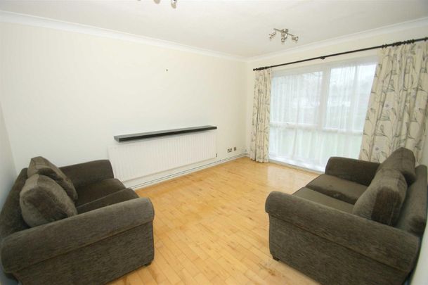 Wood Close, Chapel Allerton, Leeds - Photo 1