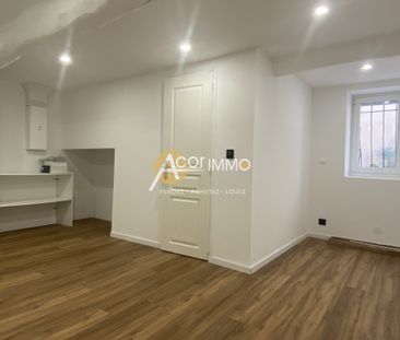 Au coeur du village de la Crau, charmante maison de village - Photo 3