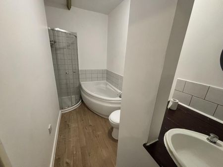 2 bedroom apartment to rent - Photo 3