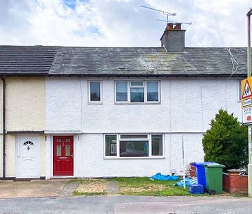 Busk Crescent, Farnborough, GU14 - Photo 1