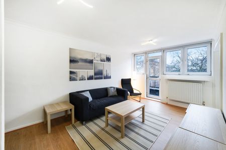 2 Bed Flat, Semley House, SW1W - Photo 2