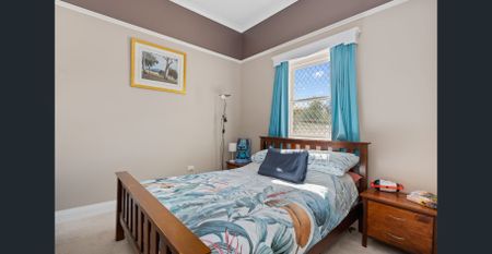 Spacious 4x2 Home in Hannans - Photo 3