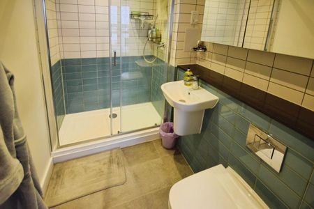 1 bedroom apartment to rent - Photo 2