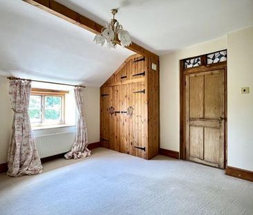 3 bedroom terraced house to rent - Photo 3