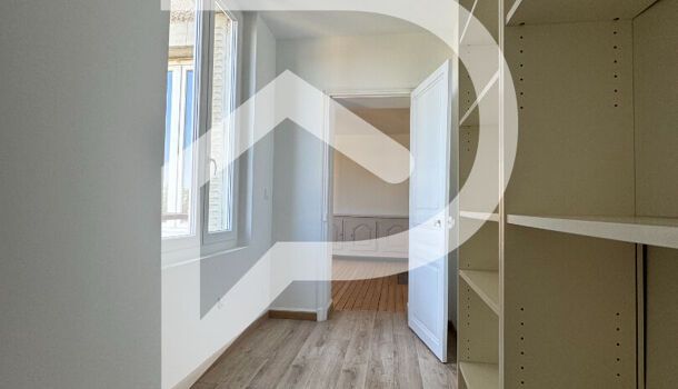 Appartement 5 pièces 98m2 REIMS 970 euros - Photo 1