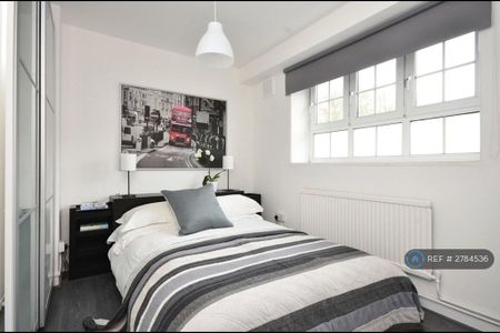 3 bedroom flat to rent - Photo 3