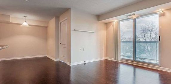 Sheppard/Allen Bright +Spacious 2Bdrm Lrg Balcony 1Locker 1Parking - Photo 2