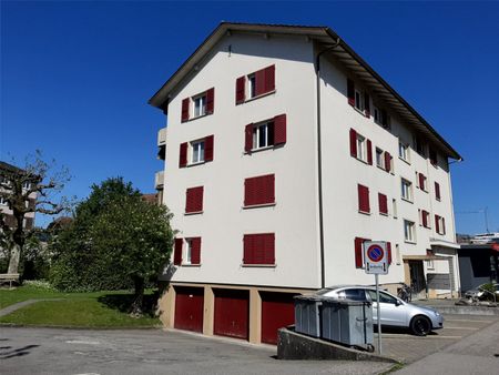 "Feel at Home Easily" - Photo 4