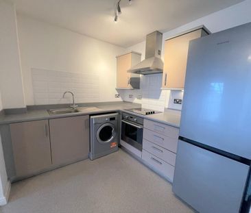 2 bedroom apartment to rent - Photo 6