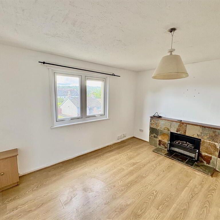 3d Craignish Crescent, Dundonald, Belfast, BT16 2NP - Photo 1