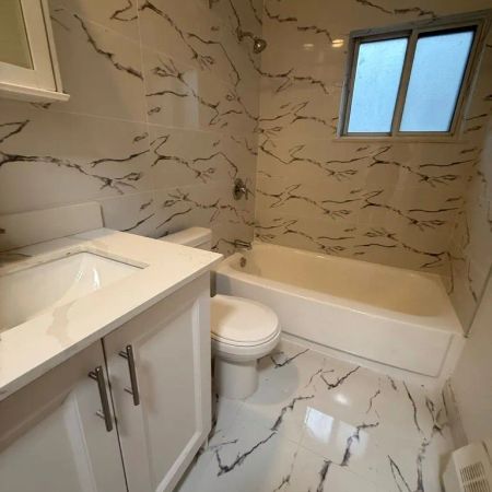 4 Deer Park Crescent #1C - Photo 4