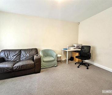 3 bedroom house to rent - Photo 2