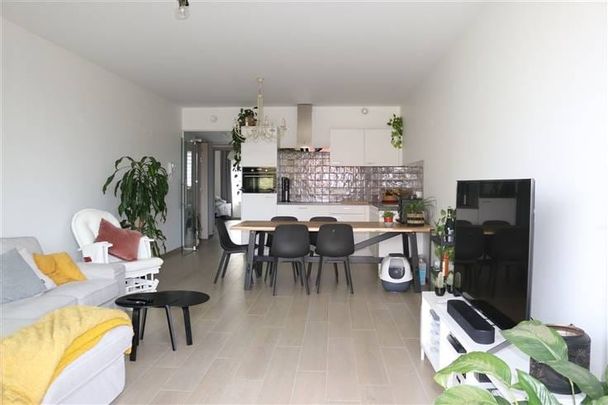 Appartement te huur - Photo 1
