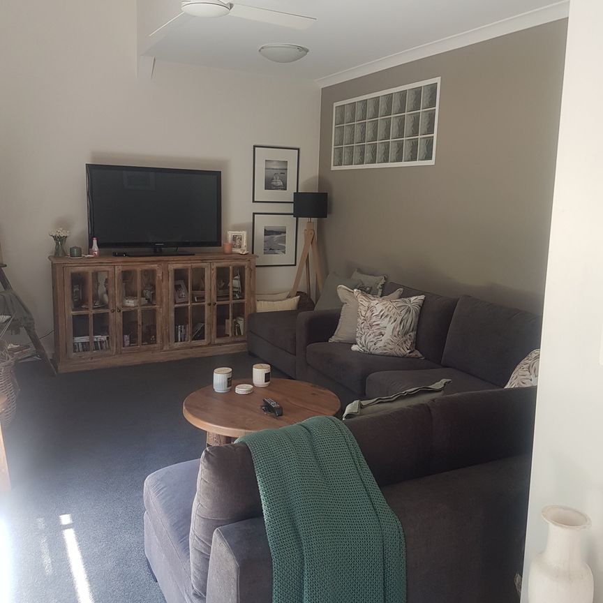 Mornington - Photo 1