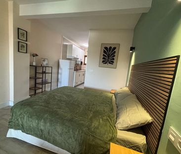 Estudio En alquiler Calle Hermanos Fernández Perdigón 6, Distrito P... - Photo 4