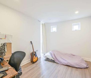 Arran House, Canary Wharf, E14 - Photo 4