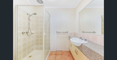 EXCELLENT LOCATION 3 BDR Townhouse - Photo 4