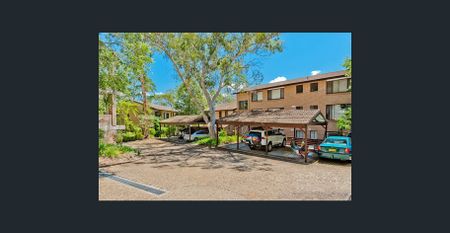 Immaculately Presented, Spacious & Beautiful View - Photo 4