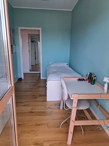 Via Baranzate, Novate Milanese, Lombardy 20026 - Photo 5