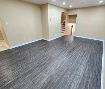 For Lease - 59 Flowertown Avenue, Brampton, Ontario - Photo 6