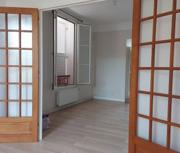 Location Appartement 2 pièces 41m² LES ESSARTS LE ROI 78690 - Photo 6