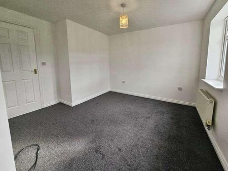 Redwood Drive, Grosvenor Park, Crewe, CW1 - Photo 5