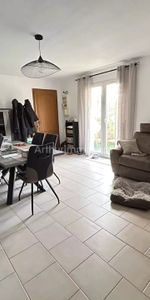 Location Appartement 4 pièces 74 m2 à Aubagne - Photo 4