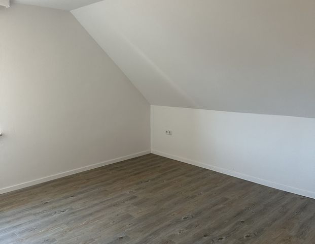 gemütliche Dachgeschosswohnung im Zentrum von Aschendorf - Foto 1