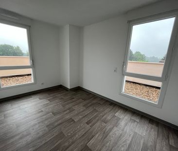 Location Appartement 1 pièce 19m² FRANQUEVILLE ST PIERRE 76520 - Photo 2