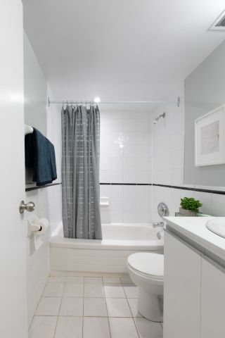 For Lease - 150 Graydon Hall Drive Unit# 209, Toronto, Ontario - Photo 3