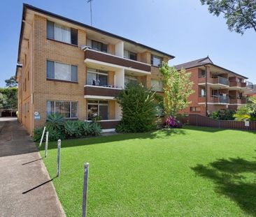 2 Bedroom Unit- Ground Floor - Photo 2