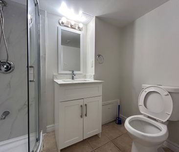 For Lease - 75 Mccool Court, Toronto, Ontario - Photo 3