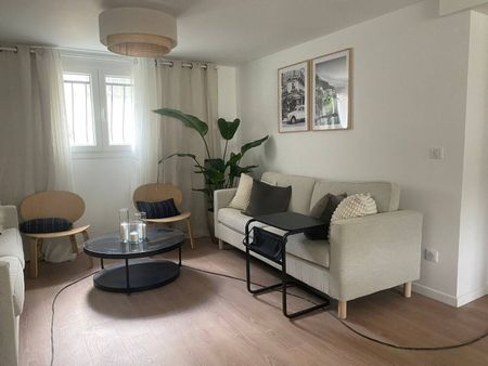 STUDIO en Coliving Dans Maison Saint Cyr L Ecole - Photo 5