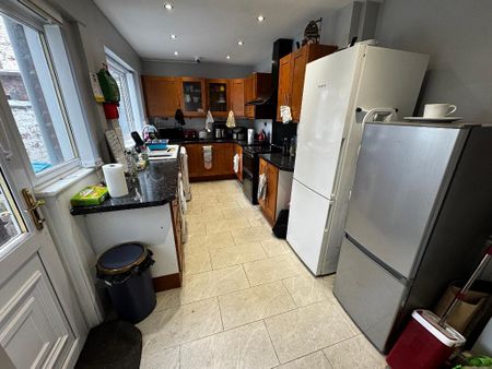 5 bedroom terraced house to rent - Photo 3