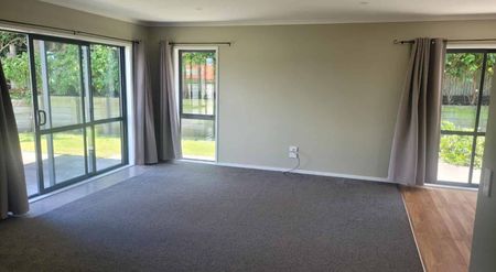 Modern Gem in Spotswood - Photo 3