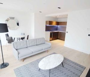1 Bedrooms Flat to rent in 2 Exchange Gardens, London SW8 | £ 449 - Photo 1