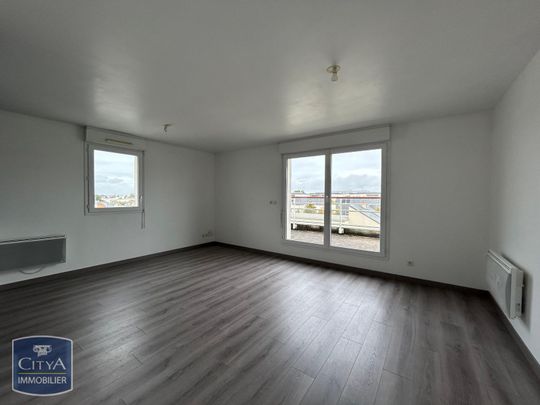 Location Appartement 2 pièces 51m² TRELAZE 49800 - Photo 1