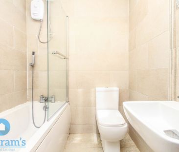2 bed Flat for Rent - Photo 3