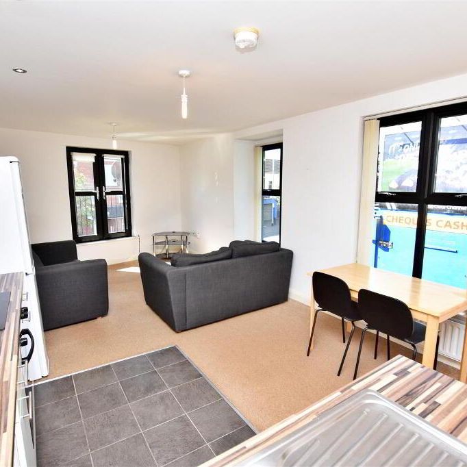 Apt 3, 228 Albertbridge Road, Belfast, BT5 4GW - Photo 1