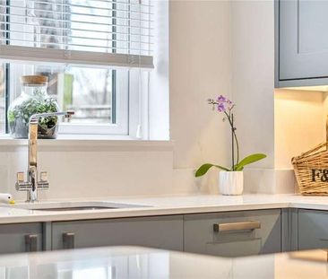 Hawkswell Walk, Woking, Surrey, GU21 - Photo 5