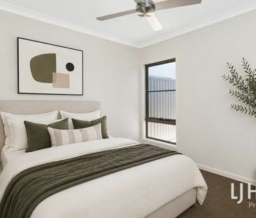Style, Convenience & Plantation Homes Quality - Quiet Locale Close ... - Photo 6